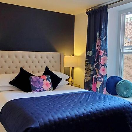 The Riverside At Woodsmill Quay With Parking York Exterior foto